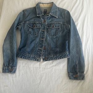 Vintage GAP 90s Denim Jacket • Women’s Small • Classic Trucker Style